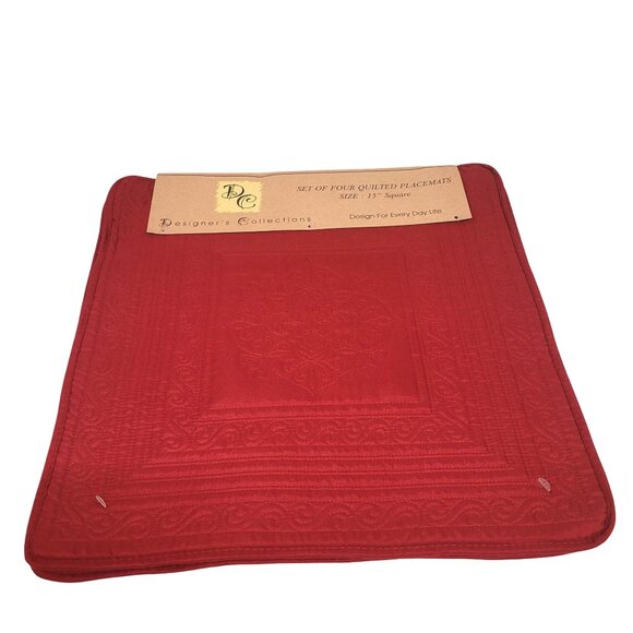 Red Quilted Placemats 15'' Square Set of 4 New 100% Cotton Machine Wash Dry - Picture 1 of 5